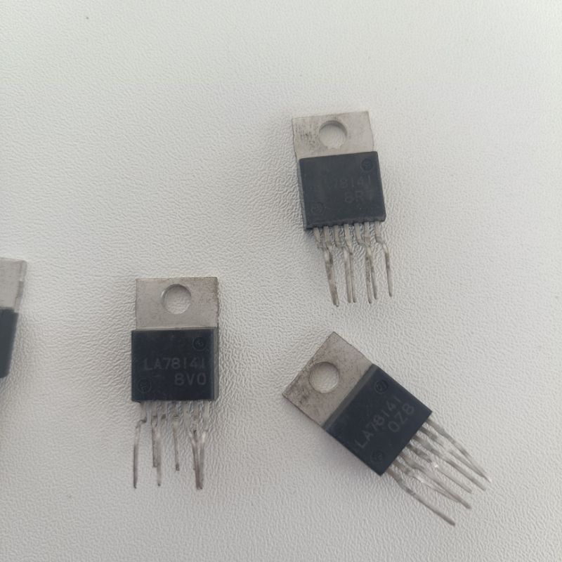 Ic LA 78141 Vertical original LA78141