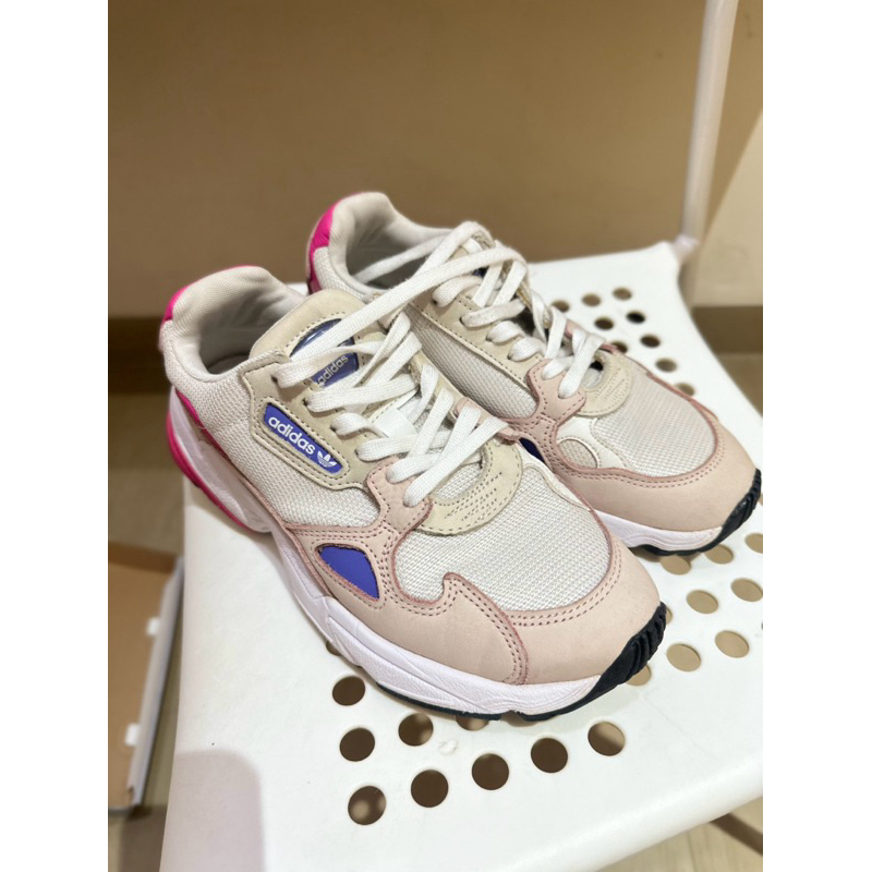 Preloved ADIDAS Falcon Torison Original with box