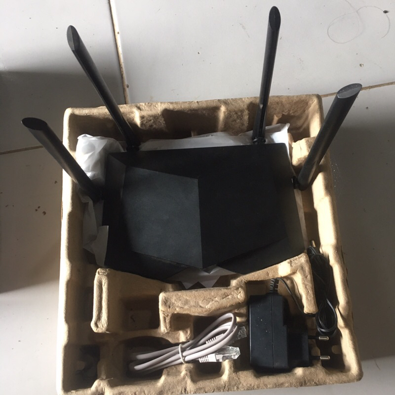 router tenda ac6 1200 second bekas normal