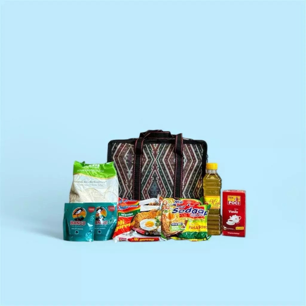 

Hampers Tas Lebaran Ramadan Eid Syukuran Bingkisan Santunan Sembako Murah Set Hadiah Isi Kebutuhan Sehari Hari Kecap Pouch Gula Teh Celup Box Indomie Mie Sedaap Goreng Soto Minyak Goreng Botol Praktis Bisa Kirim Cepat Langsung Instant Gojek Gosend Travel