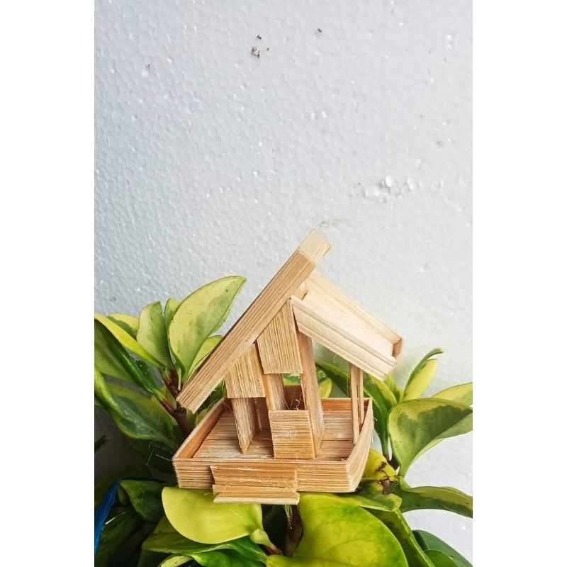 miniatur rumah bambu aquarium