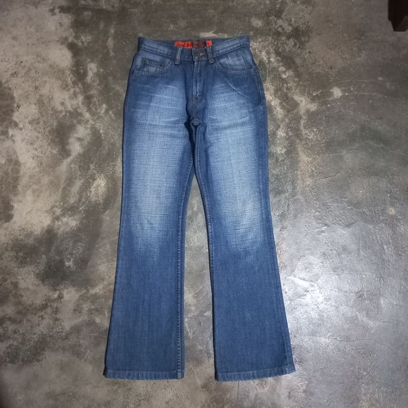 celana jeans lea second