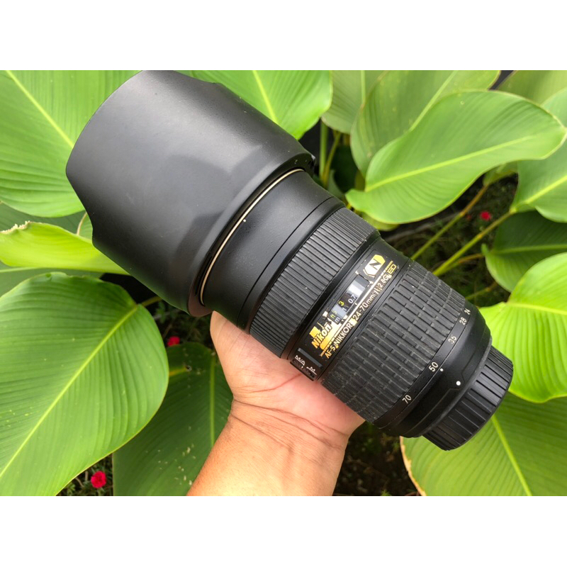 Lensa Nikon 24-70mm F2.8 Nano termurah