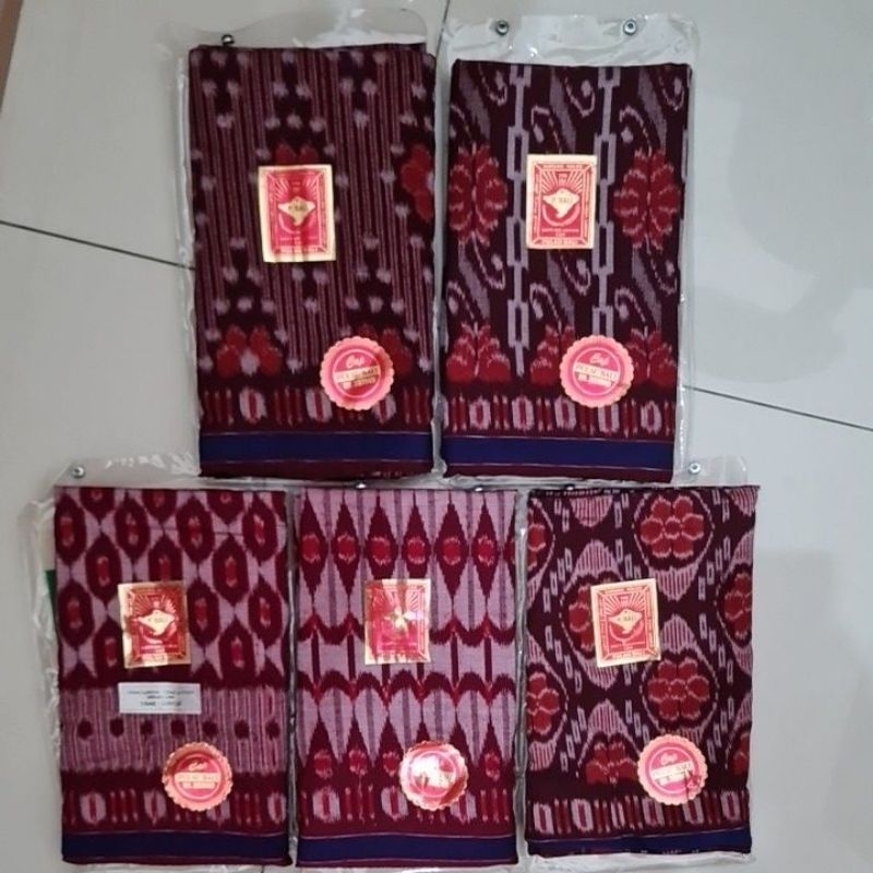 Sarung Tenun (goyor) ATBM cap Pulau Bali (merah)