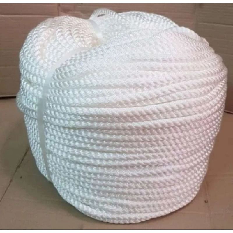 

Tali Tambang Nylon Putih 6mm 10 Meter