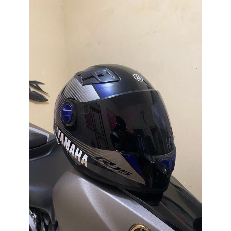 Helm Yamaha R15 V4 by Cargloss