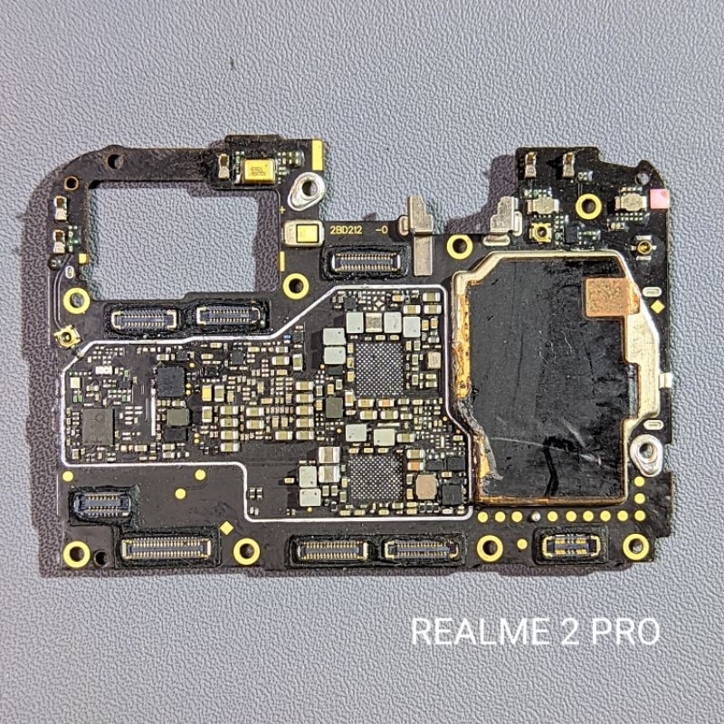 Mesin realme 2 pro mati (bekas servisan)