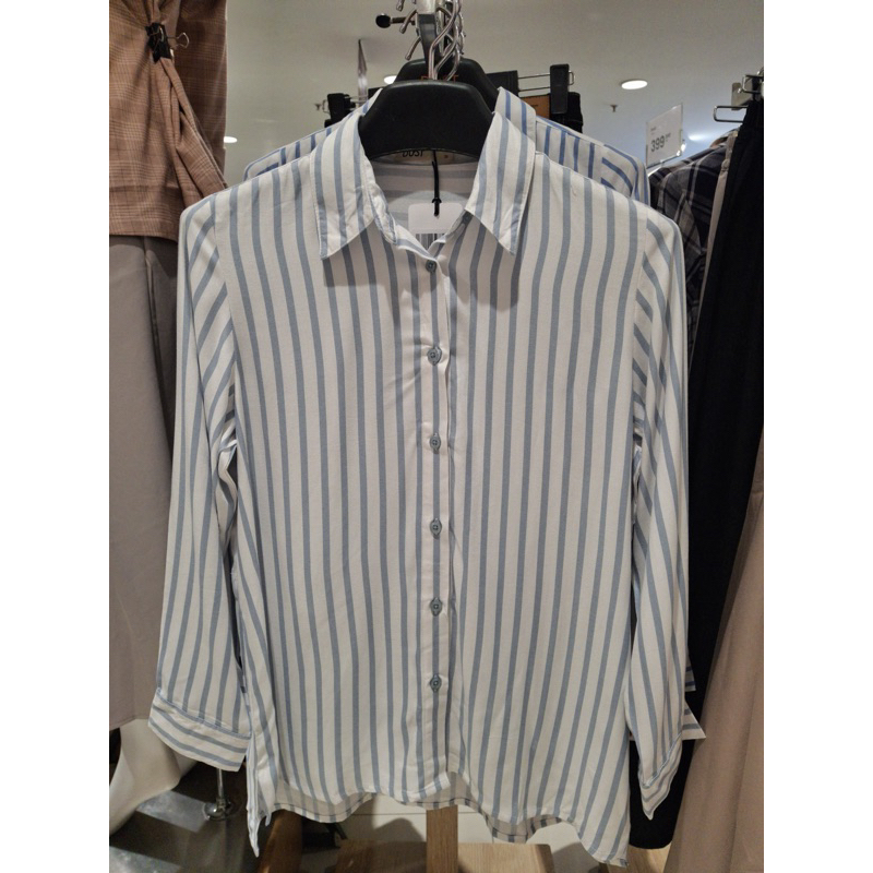 DUST Kemeja Garis Diany Dusty Blue (D.116457)