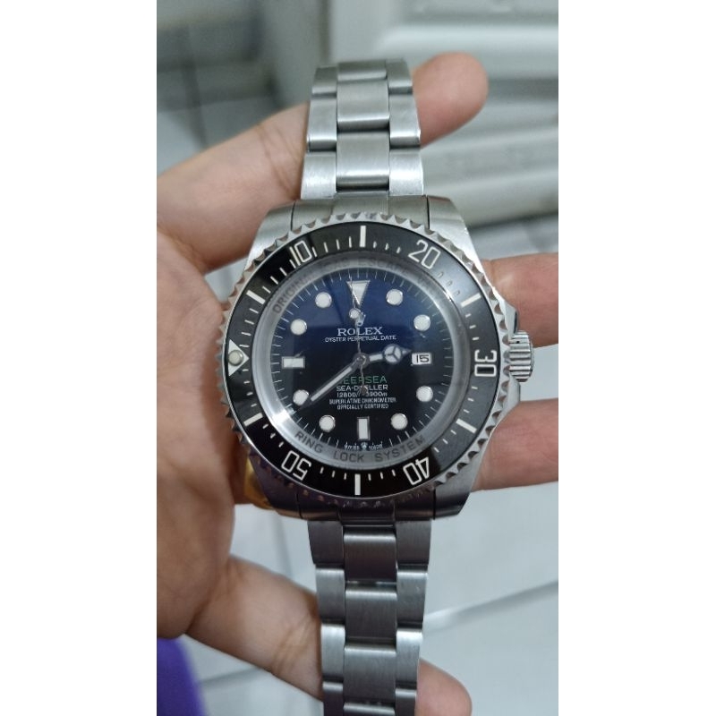 JAM TANGAN ROLEX OYSTER PERPETUAL DATE DEEPSEA SEA-DWELLERB12800 3900m