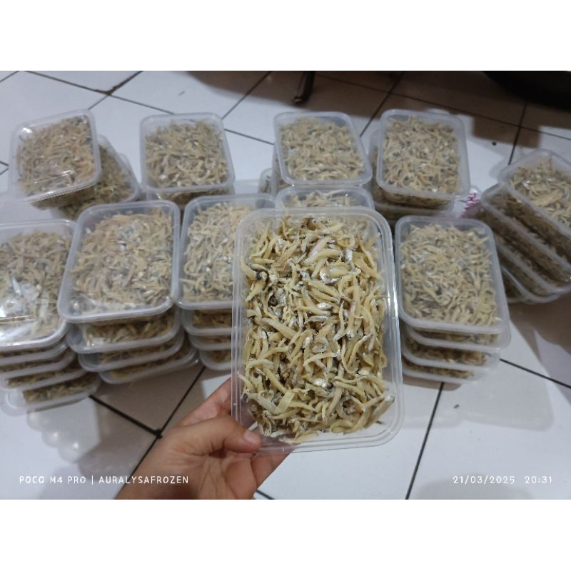 

teri asin ±250gr