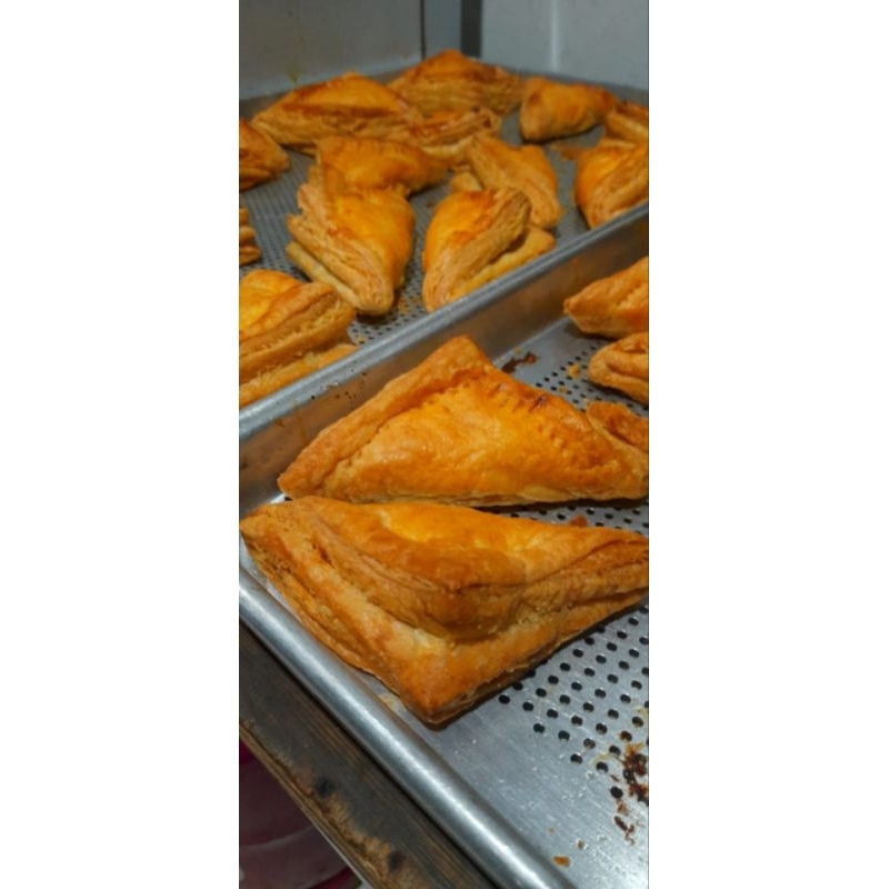 

tuna puff