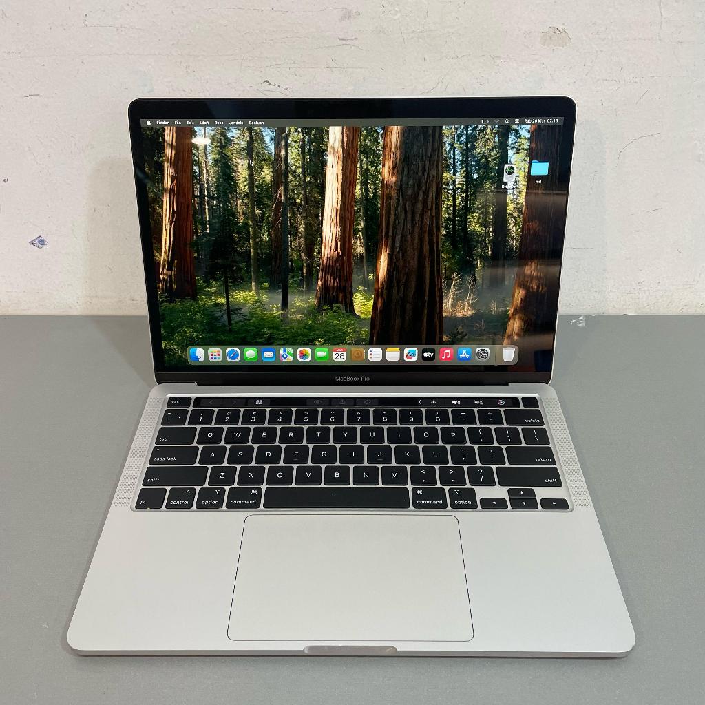 Macbook Pro 2020 13 inch core i7 Ram 32gb Ssd 1 TB second original