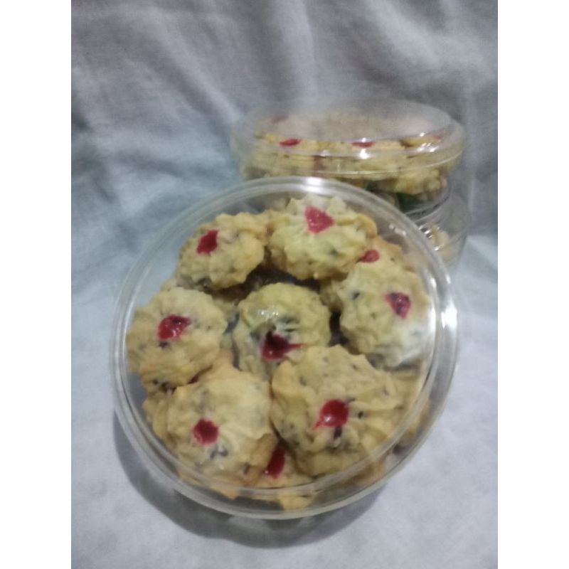 

Kue Semprit Toples