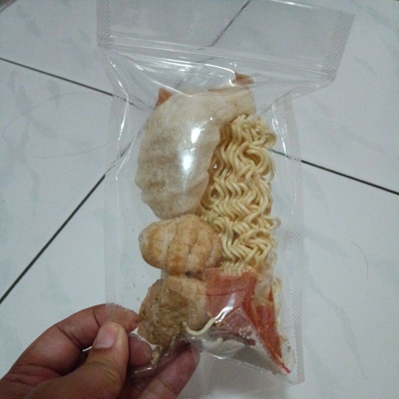 

cuanki instan murah meriah pake mie