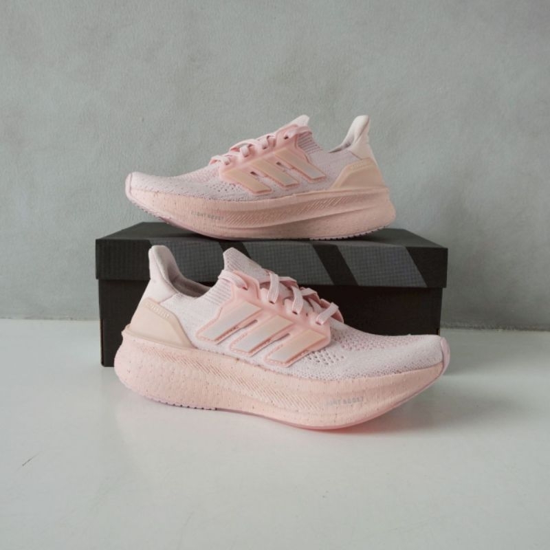 Adidas Ultraboost 5 Pink