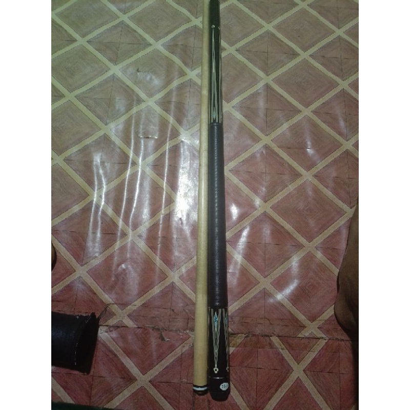 cue/stik billiard kaiser k132D seccond like new