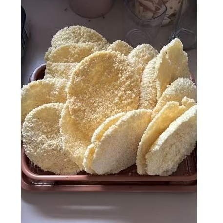 

Kerupuk Tahu/Puli Mentah