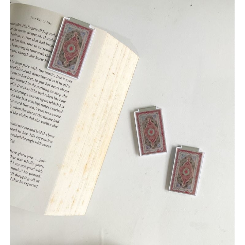 

Pembatas Buku Bookmark Magnet | Magnetic Bookmark TURKISH RUG