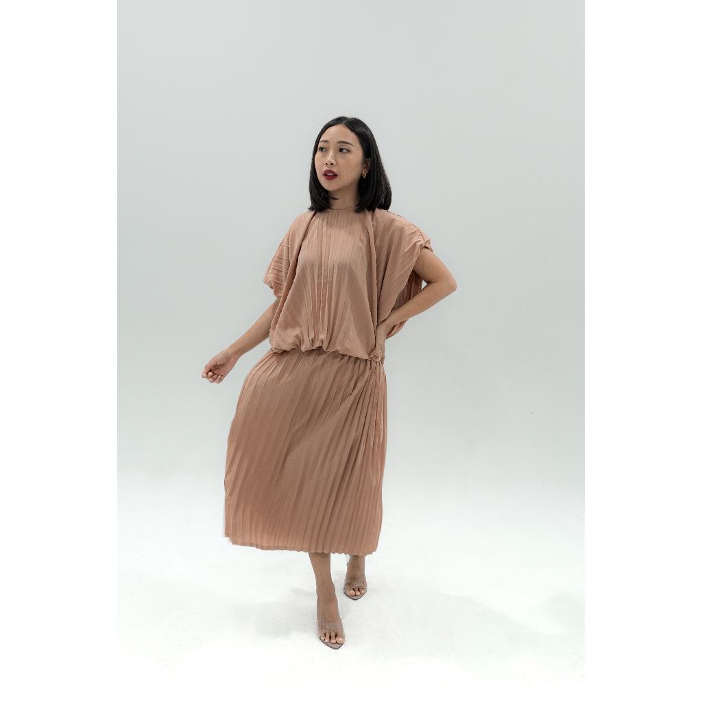 DIYA - Annara Set Pleats Plisket Caramel Brown Hijab Friendly