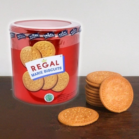 

Regal Marie Kaleng 550gr - Biskuit Spesial Lebih Kaya Susu