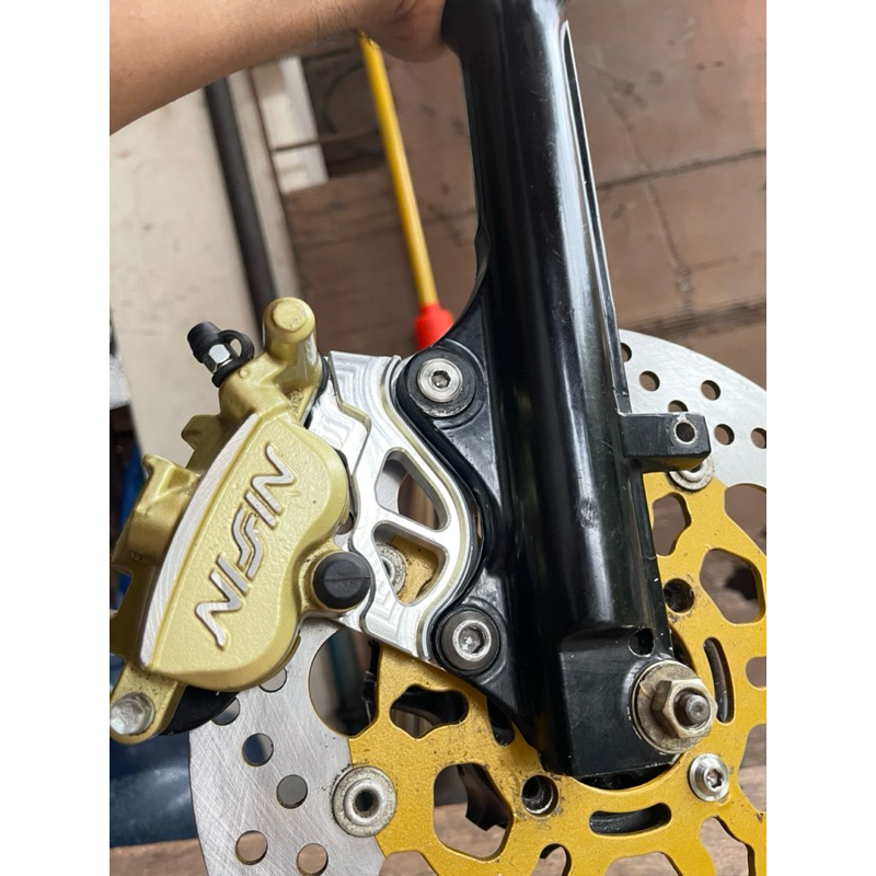 BREKET KALIPER MIO SPORTY DISK 260 kaliper 2piston