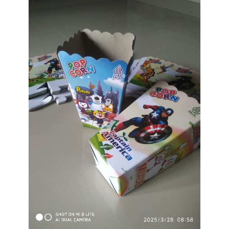

kotak popcron 14*8 Kraft 100 lmbar