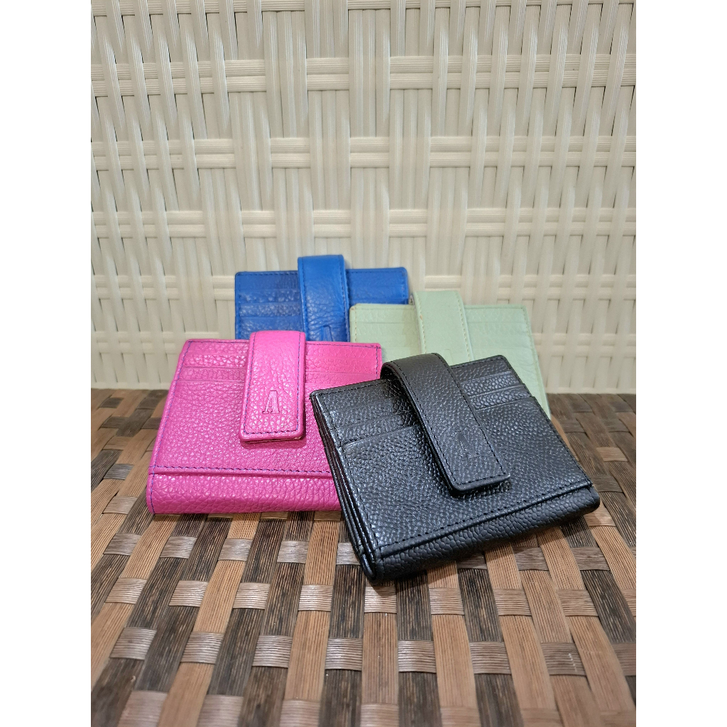 Dompet Kartu Lipat Kulit Adriell Cirillo