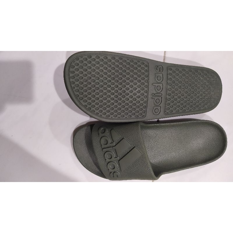 sandal hijau army size 42 adidas
