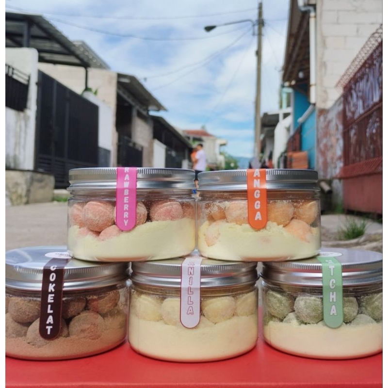 

Bola Susu TANPA TEPUNG 200gr isi 25pcs Chewy Balls Dancow Asli BOLSU by Rolica