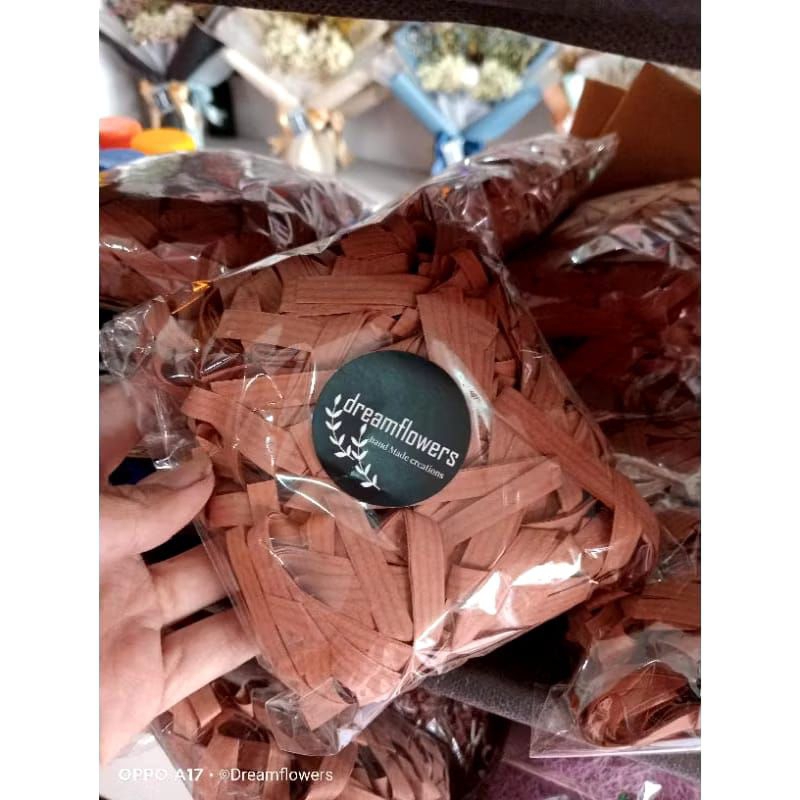 

Kertas Cacah untuk dalam box/shredded paper