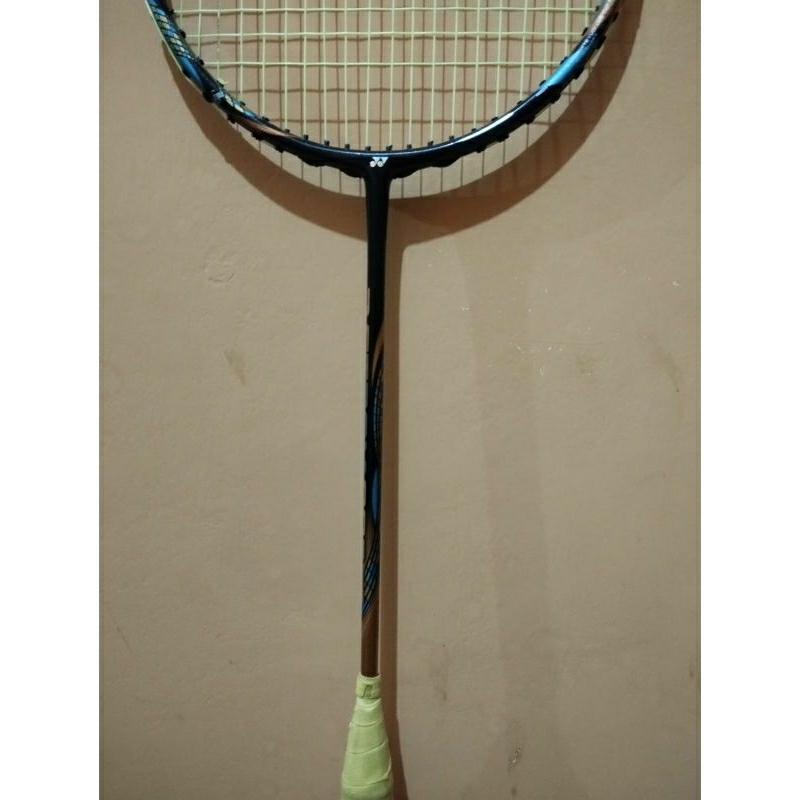 Raket Yonex Astrox 88D Game Camel Gold Original second.