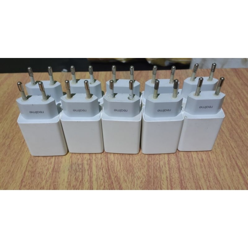 batok charger ori bawaan HP 2 ampere merk realme
