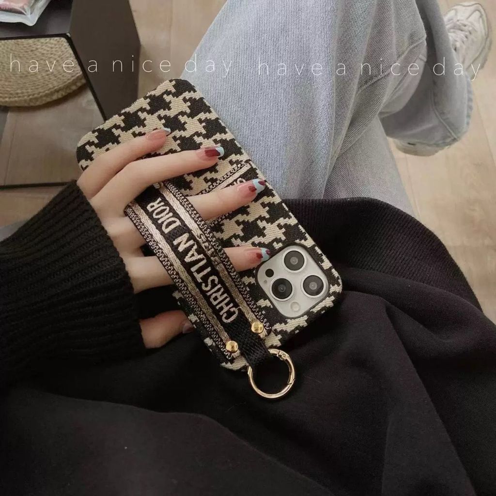 Chanel Dompet Kain Hitam Putih for Iphone 11 12 13 14 Pro Max FH69