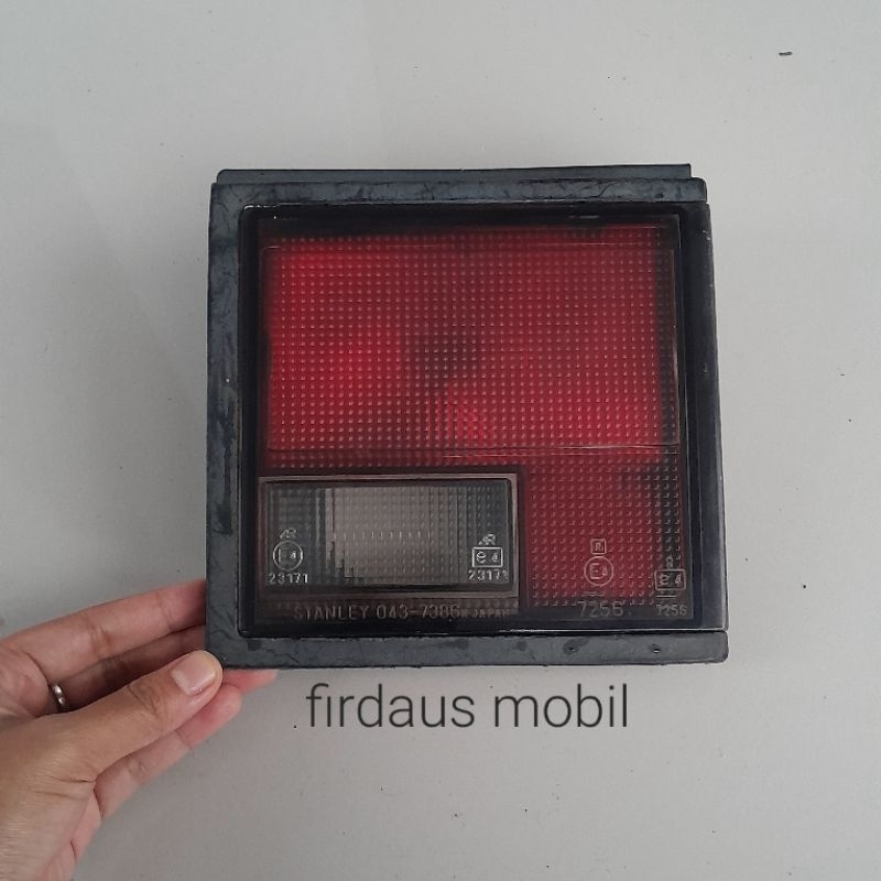 stoplamp lampu bagasi honda accord prestige 1986 1987 KANAN ORIGINAL