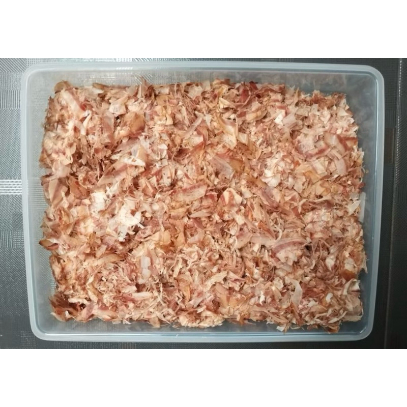 

Katsuobushi Grade A ukuran sedang (M)