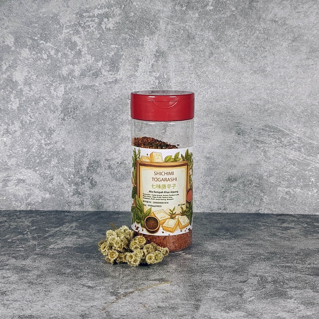 

Shichimi Togarashi Cabai rempah bubuk Khas Jepang Import botol lada ukuran 50 gram