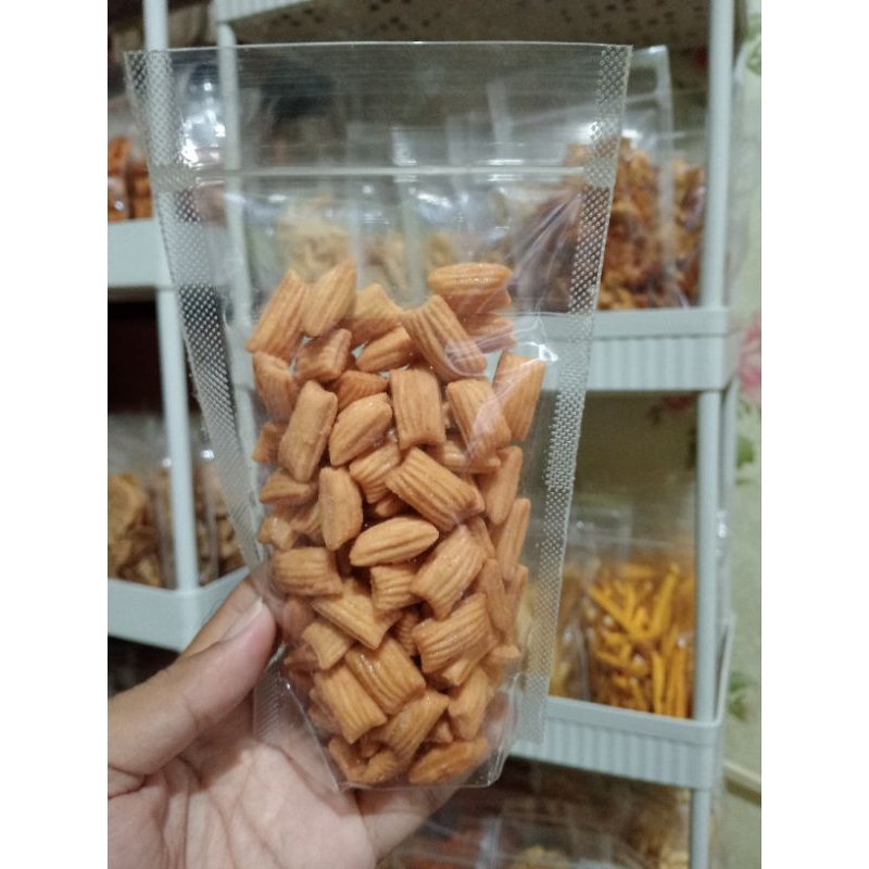 

keripik Bantal / pang pang