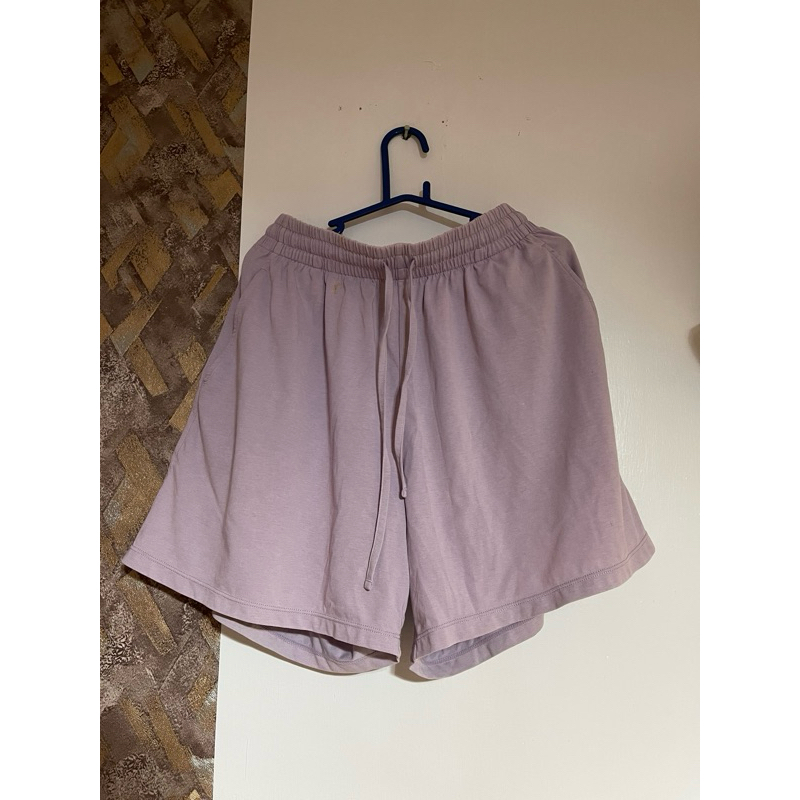 Uniqlo Airism Celana Pendek (preloved)