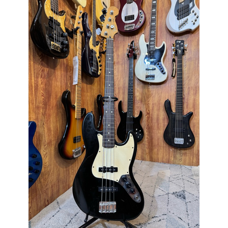 FENDER JAZZ BASS MEXICO