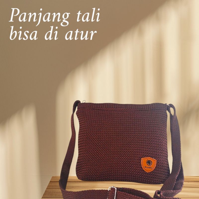 tas selempang wanita, tas rajut, sling bag rajut resleting muat hp dan uang