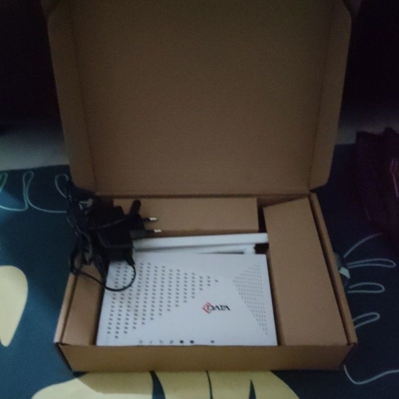 C-Data Xpon onu FD512XW-R460 1GE 1FE wifi Gpon Epon ONT modem ftth 802.11bgn