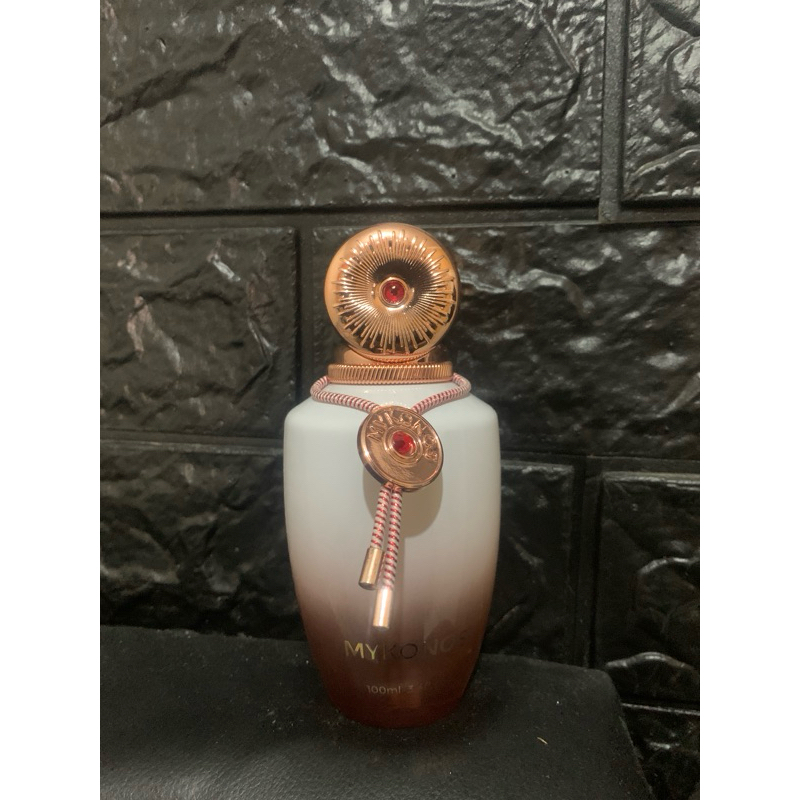 Mykonos Satin Blanc Preloved