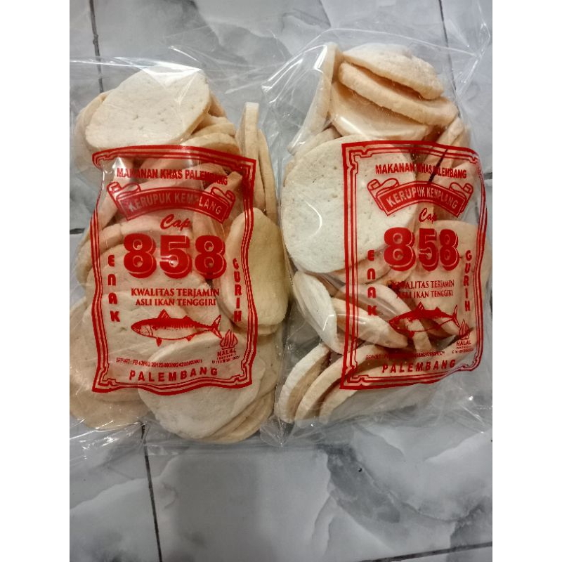 

kerupuk kemplang lebar 1000gr/1kg