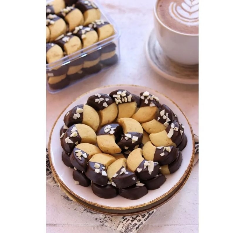 

kue kering lpis coklat wrung cocok buat lebaran