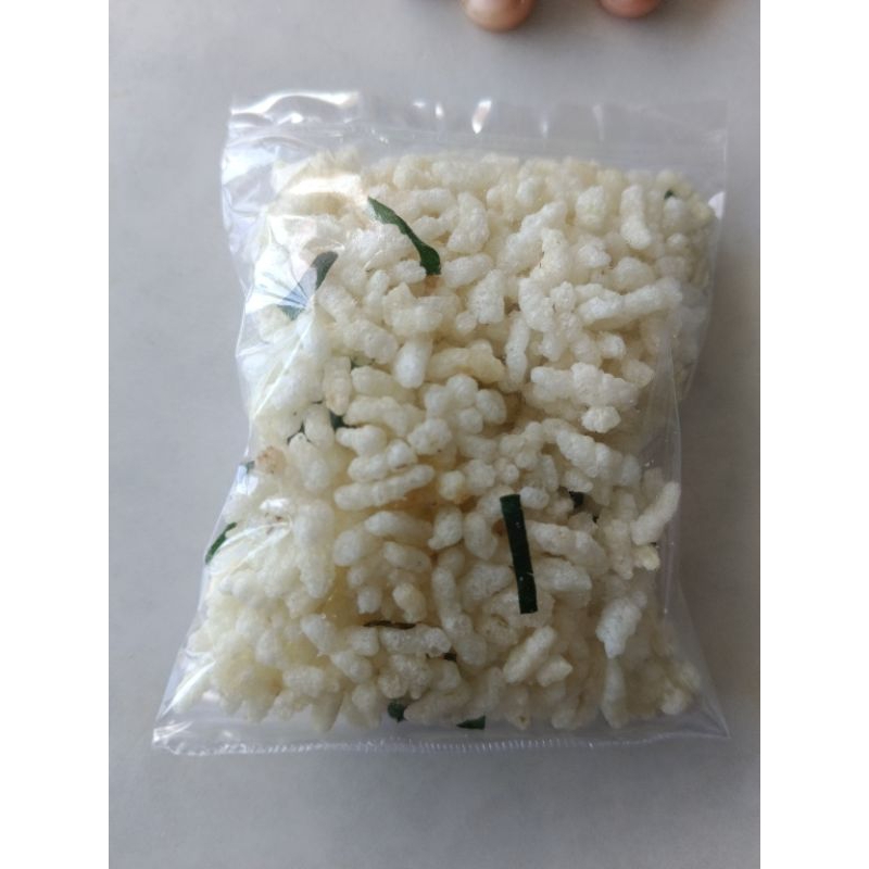 

cangkarok/ crispy rice/ nasi kering