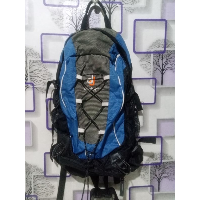 Tas ransel deuter
