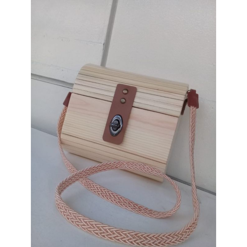 MEOW tas kayu jati belanda tas unik lucu