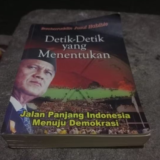 DETIK - DETIK YANG MENENTUKAN