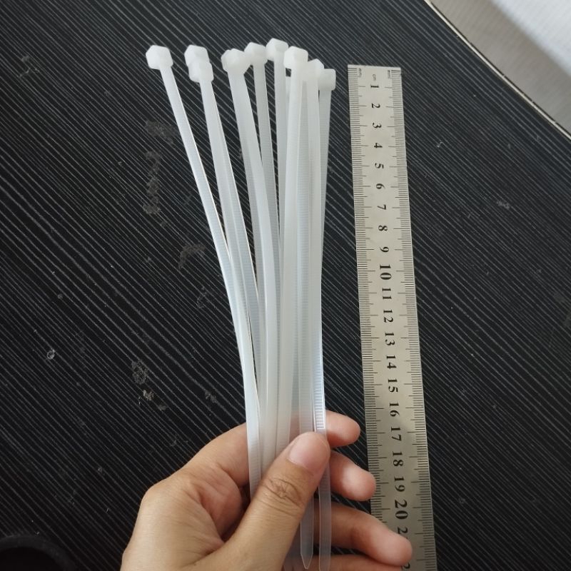 

Kabel Ties 4,5 mm x 200 mm