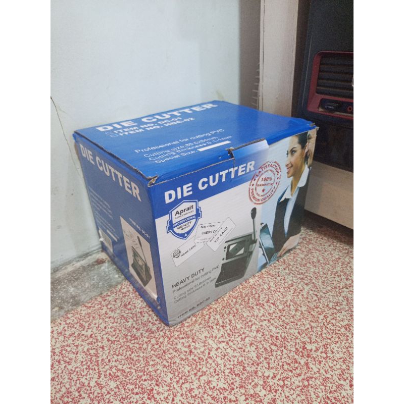 

Alat Plong Kartu Bahan PVC Ukuran KTp